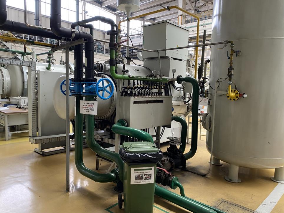 Machines pour le travail du métal et équipement de travail (chaussures de sécurité)-4